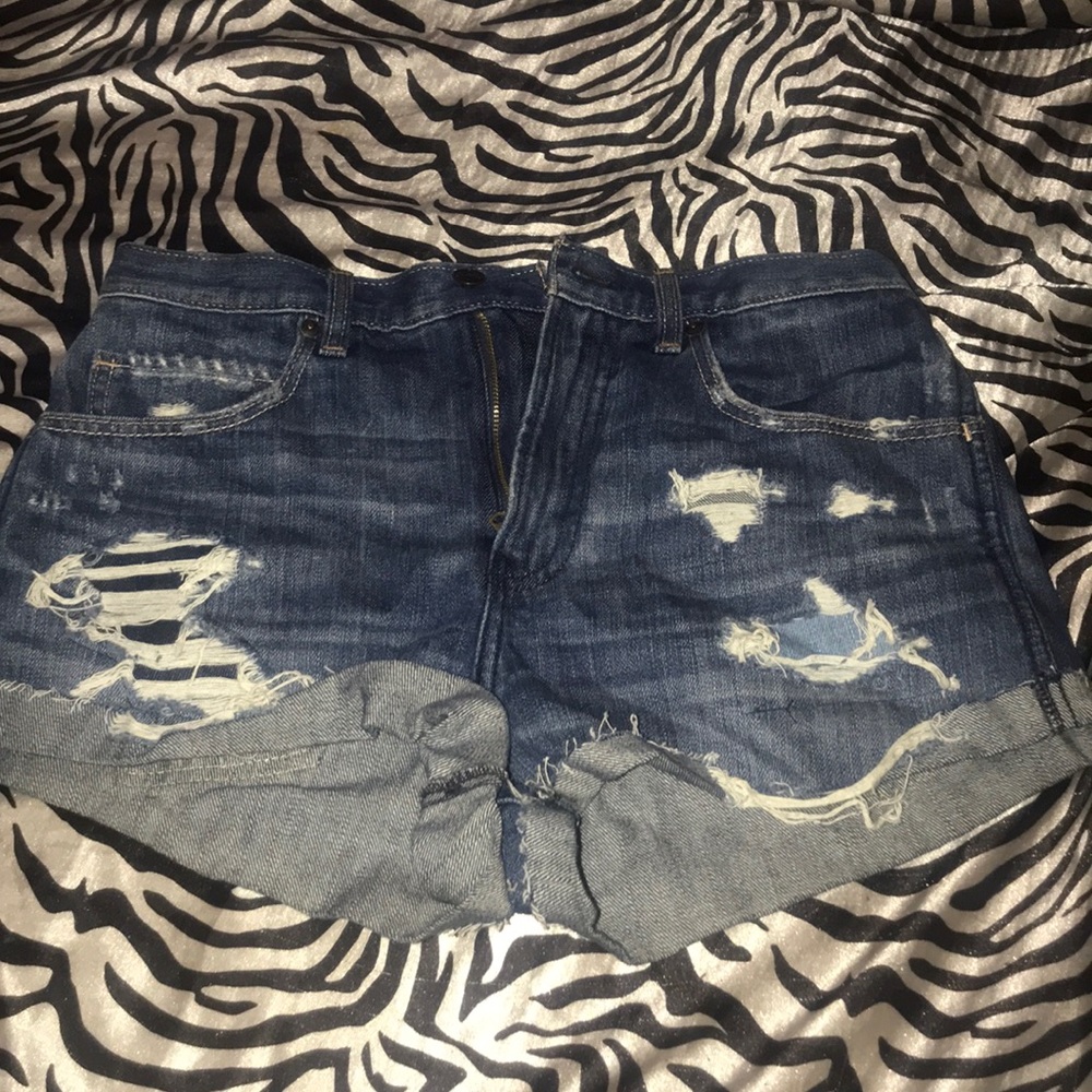 A&F shorts size 6